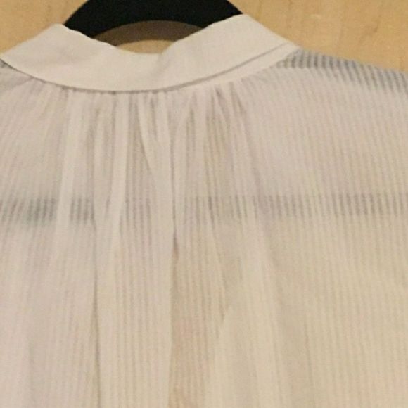 Plait Split Neck blouse - Picture 7 of 8